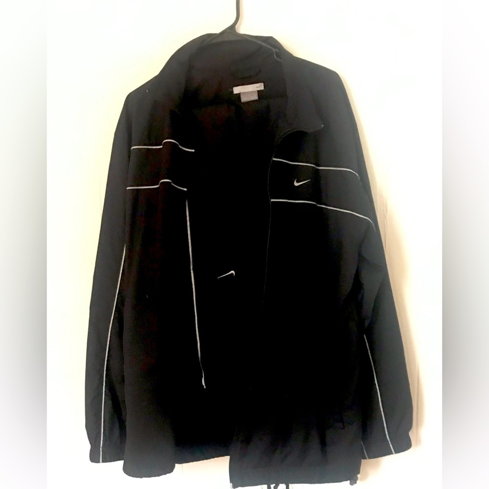Mens Nike wind breaker outfit